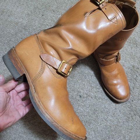 Wesco Mister Lou in Maryam Natural Horsebutt