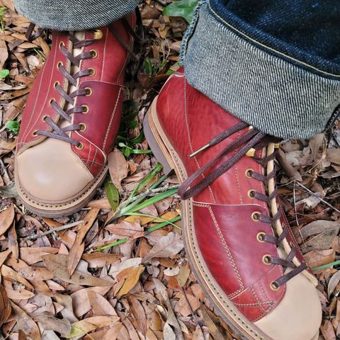 Sagara Cordmaster in Conceria Cloe Natural Horsebutt Overdyed Oxblood & Conceria Cloe Natural Horsebutt