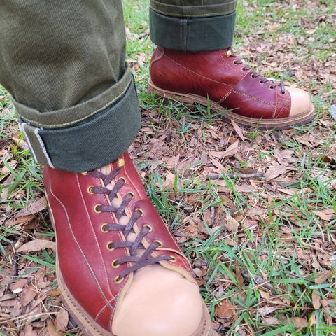 Sagara Cordmaster in Conceria Cloe Natural Horsebutt Overdyed Oxblood & Conceria Cloe Natural Horsebutt