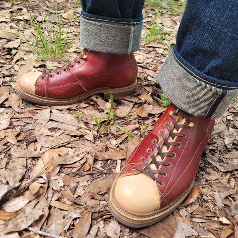 Sagara Cordmaster in Conceria Cloe Natural Horsebutt Overdyed Oxblood & Conceria Cloe Natural Horsebutt