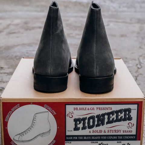 Dr. Sole Game Changer in Top Grade nubuck Leather