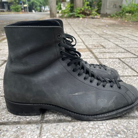 Dr. Sole Game Changer in Top Grade nubuck Leather
