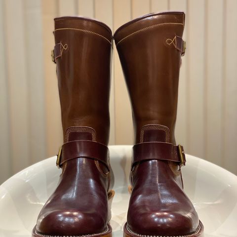 Fortis Tapak 1.0 Engineer boots in Maryam Toscanello TPR Horsebutt & Maryam Burgundy TPR Horsebutt