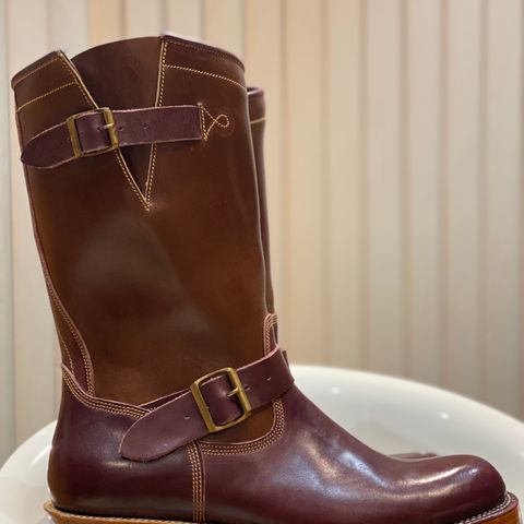 Fortis Tapak 1.0 Engineer boots in Maryam Toscanello TPR Horsebutt & Maryam Burgundy TPR Horsebutt