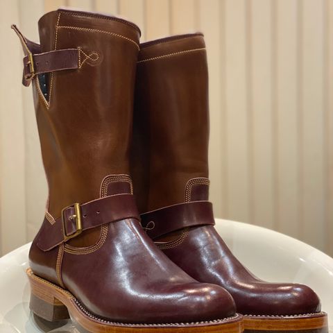 Fortis Tapak 1.0 Engineer boots in Maryam Toscanello TPR Horsebutt & Maryam Burgundy TPR Horsebutt