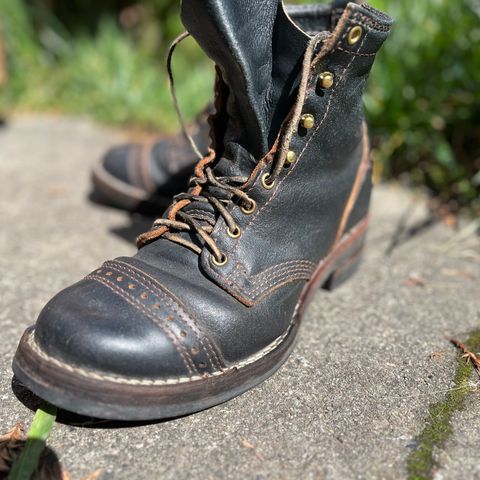 Wesco Warren Boot in Horween Navy Waxed Flesh