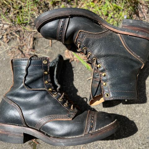 Wesco Warren Boot in Horween Navy Waxed Flesh