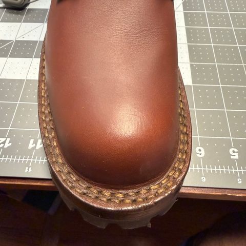 Drew's Roughshot in Seidel Chocolate Oil Tan
