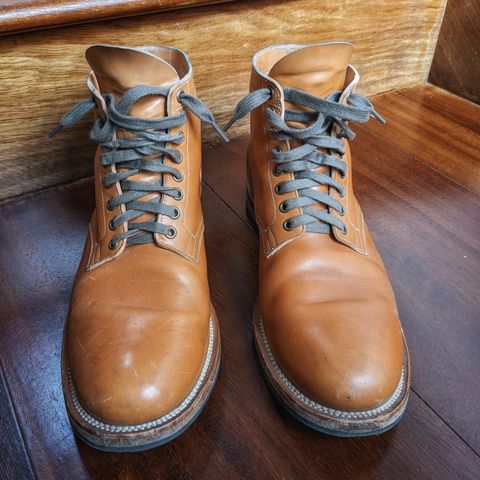 Viberg Service Boot in Maryam Natural Horsebutt