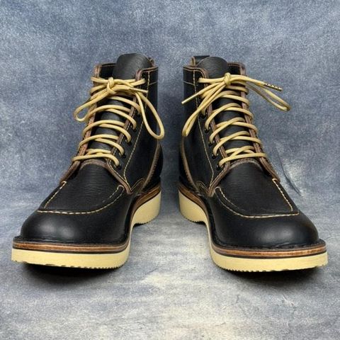 BHHB Pull-Top Moc in Horween Tumbled Black Chromexcel