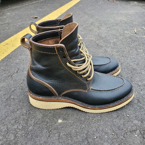 BHHB Pull-Top Moc in Horween Tumbled Black Chromexcel