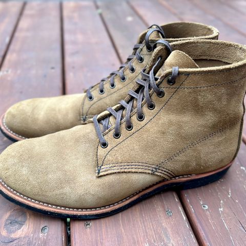 Red Wing Merchant in S.B. Foot Olive Mohave Roughout