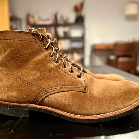 Red Wing Merchant in S.B. Foot Olive Mohave Roughout