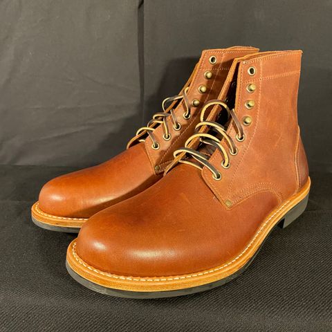 Oak Street Bootmakers Trench Boot in Seidel Light Brown Mustang