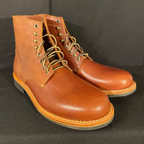 Oak Street Bootmakers Trench Boot in Seidel Light Brown Mustang