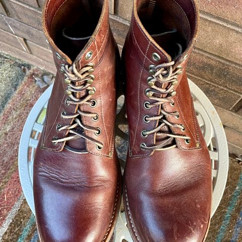 Oak Street Bootmakers Trench Boot in Seidel Light Brown Mustang