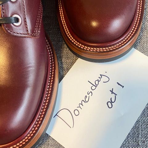 Quan Shoemaker Custom Model in Maryam Burgandy TPR