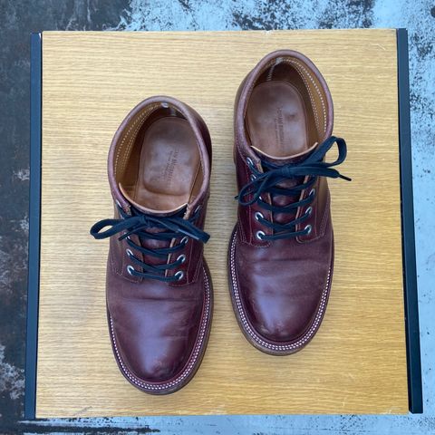 Quan Shoemaker Custom Model in Maryam Burgandy TPR