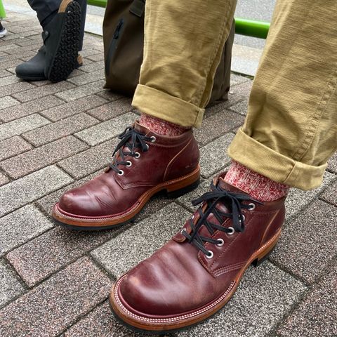 Quan Shoemaker Custom Model in Maryam Burgandy TPR