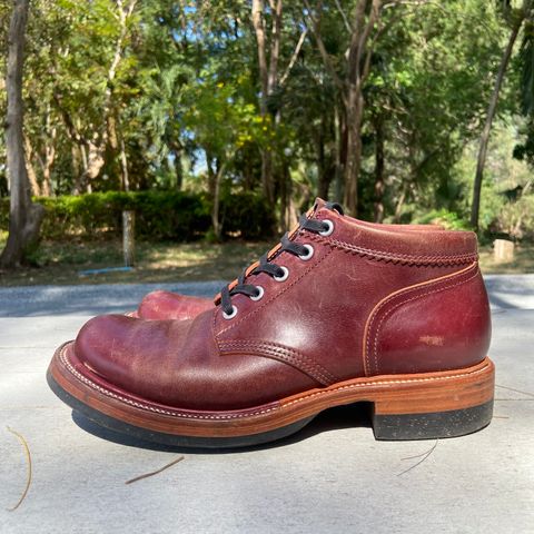 Quan Shoemaker Custom Model in Maryam Burgandy TPR