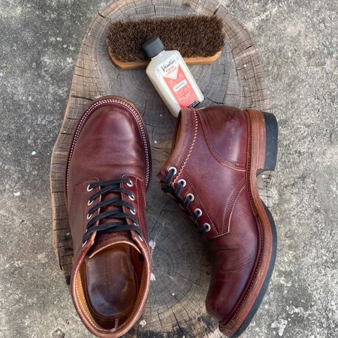 Quan Shoemaker Custom Model in Maryam Burgandy TPR