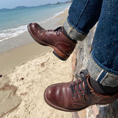 Quan Shoemaker Custom Model in Maryam Burgandy TPR