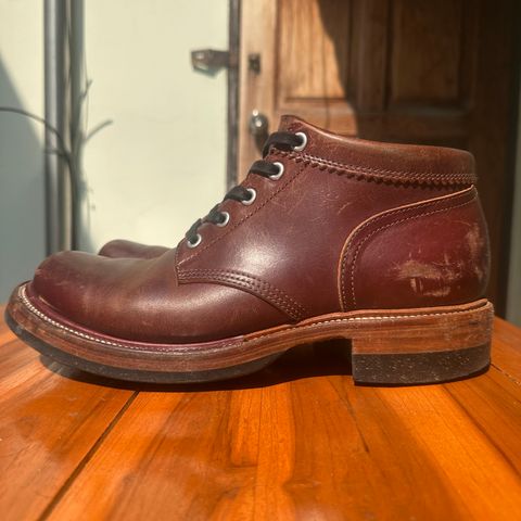 Quan Shoemaker Custom Model in Maryam Burgandy TPR