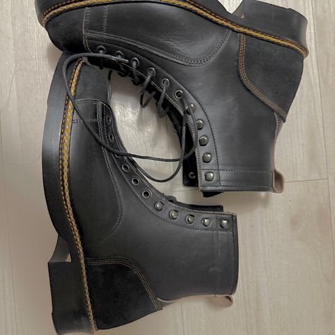 Jakkrabbits 7-Inch Tamarin Boots in Shinki Black Teacore Horsebutt