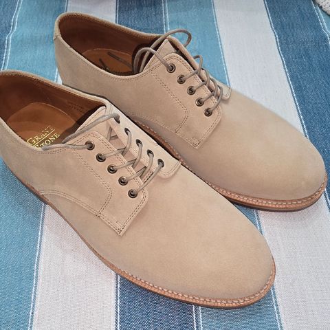 Grant Stone Dirty Buck in C.F. Stead Tan Repello Calf Suede
