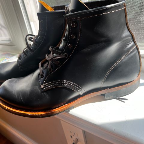 Red Wing Beckman Flatbox in S.B. Foot Black Klondike