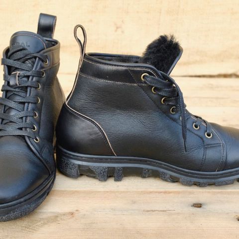 GORAL x Rose Anvil Muggs in Horween Black Chromexcel & Shearling