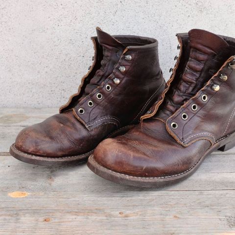 Red Wing Blacksmith in S.B. Foot Briar Oil Slick