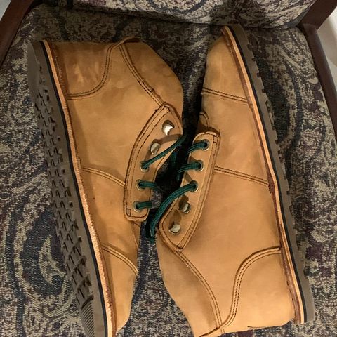 Jim Green African Ranger Barefoot Boot in Fudge Crazy Horse