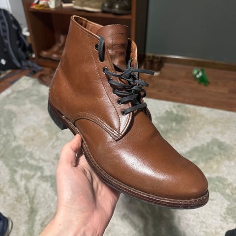 Red Wing Sheldon in S.B. Foot Teak Featherstone