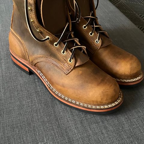 Nicks Falcon in Horween Orange Predator