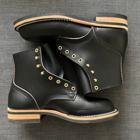 Nicks Free Range in Wickett & Craig Black Oiled Latigo