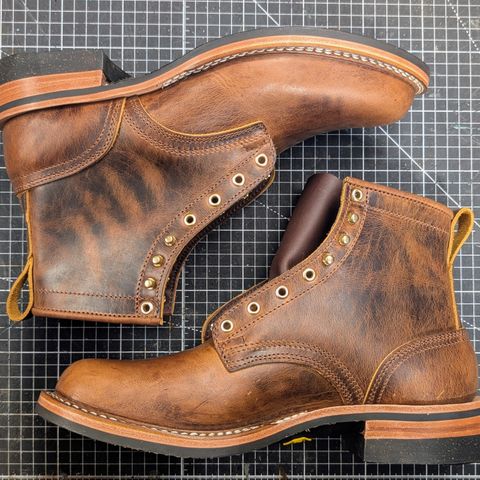 Nicks Robert in Horween Orange Predator