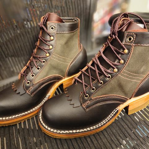 Frank's Ryker AT in Seidel Mocha Oil Tan & Forest Canvas