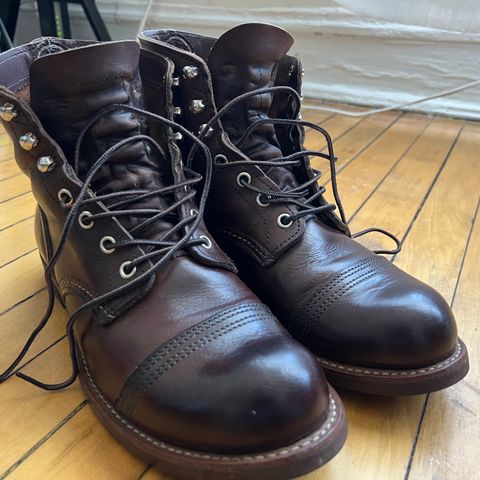 Red Wing Iron Ranger in S.B. Foot Amber Harness