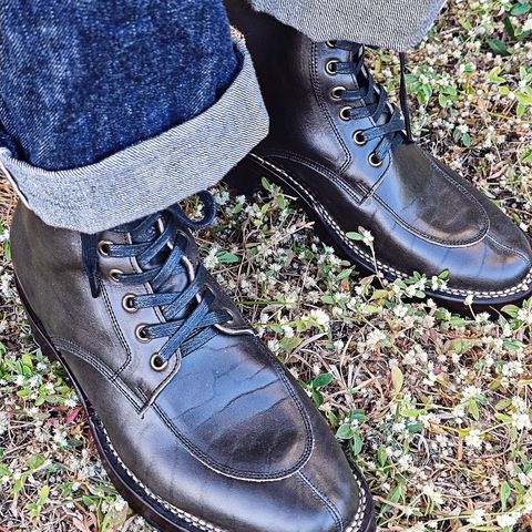 Willie's Handmade Boots Custom Model in Maryam Graphite Horsebutt