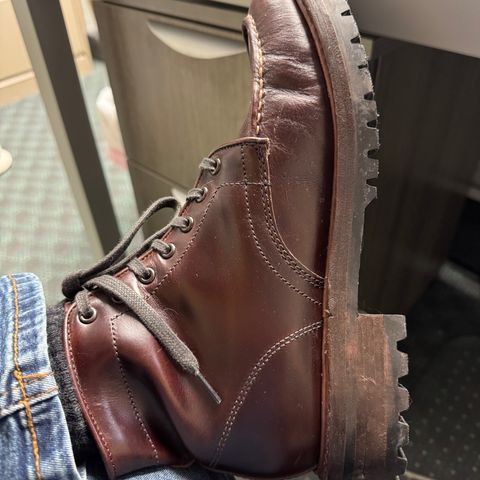 Thursday Diplomat in Brown Thursday Chrome