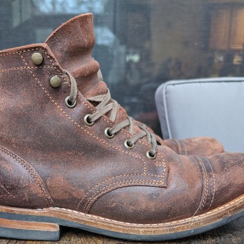 Truman Cap Toe Boot in C.F. Stead Snuff Waxy Commander Suede