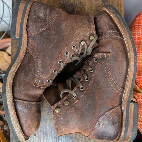 Truman Cap Toe Boot in C.F. Stead Snuff Waxy Commander Suede