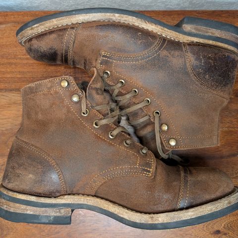 Truman Cap Toe Boot in C.F. Stead Snuff Waxy Commander Suede