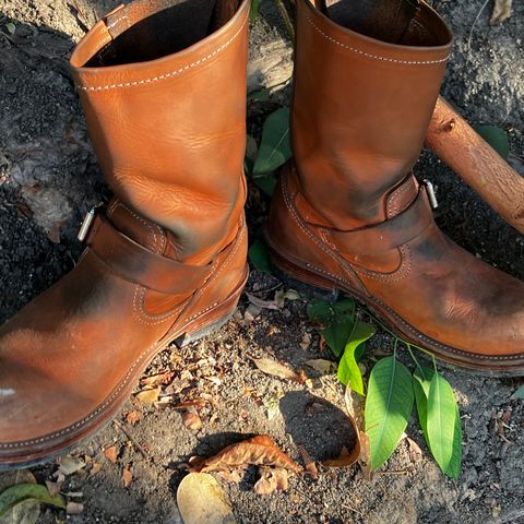 KIND 1930s Engineer Boots in Italian Veg-Tanned Leather