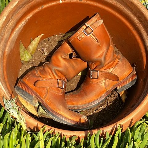 KIND 1930s Engineer Boots in Italian Veg-Tanned Leather