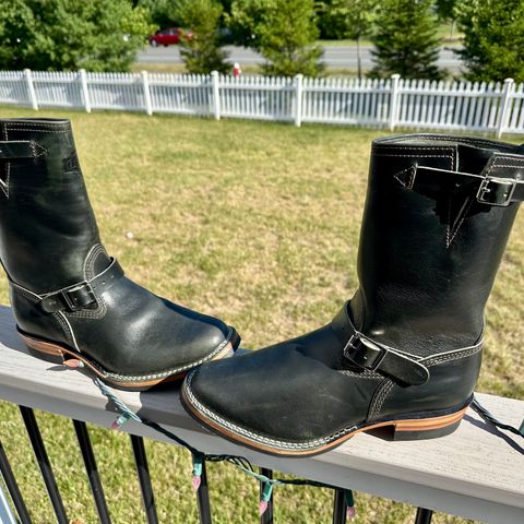 Wesco Mister Lou in Maryam Petrolio Waxed Black Horsehide