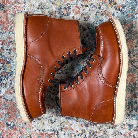 Red Wing 6-Inch Classic Moc in S.B. Foot Oro Legacy