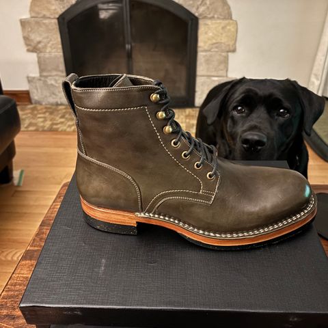 BLKBRD Rudiger Service Boot in Maryam Salvia Horsebutt