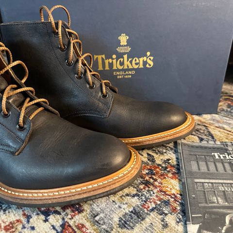 Tricker's Logger in C.F. Stead Bitter Chocolate Waxed Kudu